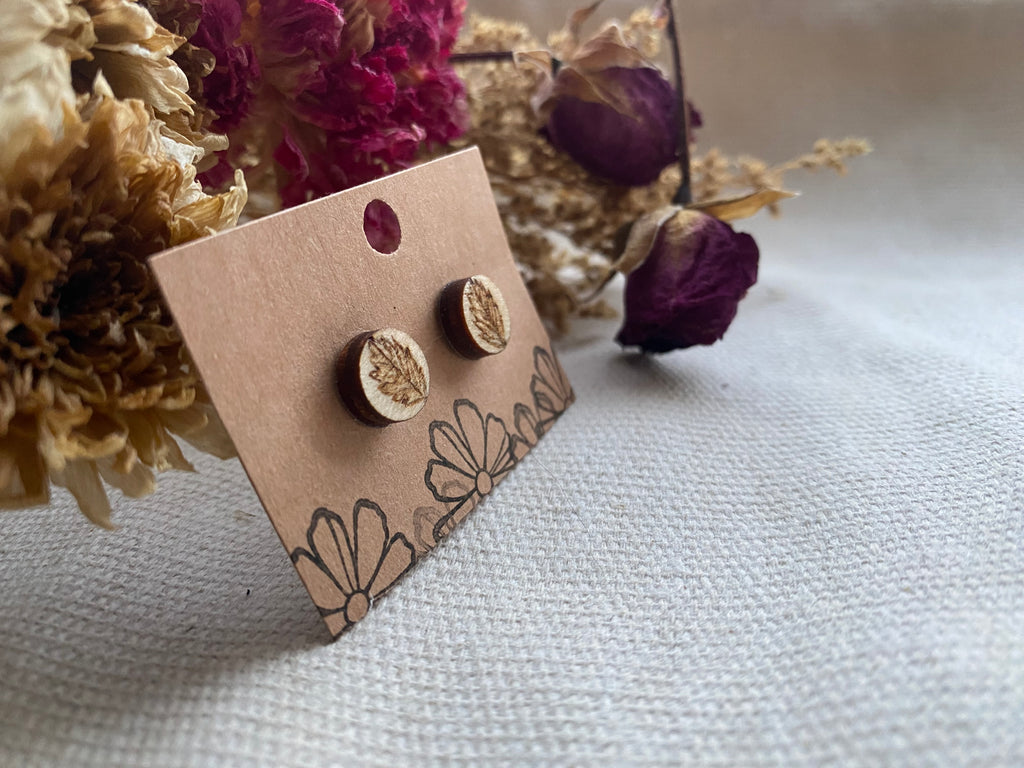 Handcrafted Woodburned Leaf Earrings – Stud Small Circle Nature Design